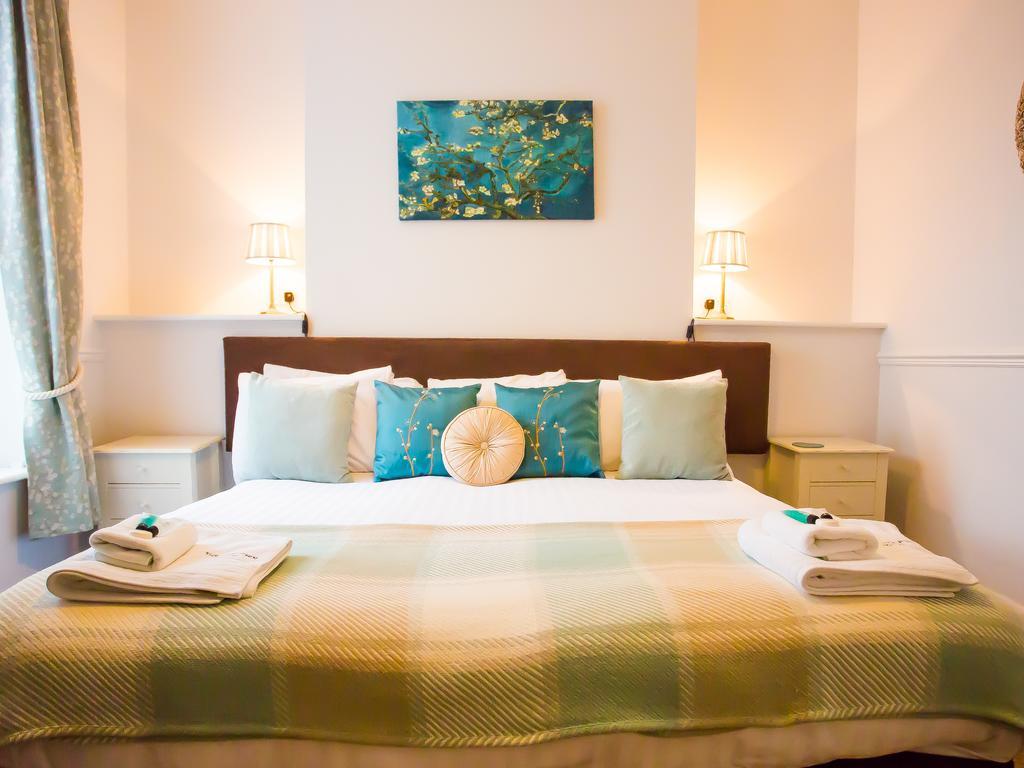 The Dolphin Hotel Exmouth Room photo